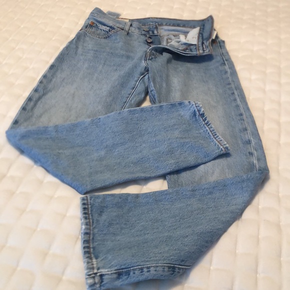 501 Levi’s ladies size 24 used but in good condition! - Picture 7 of 12